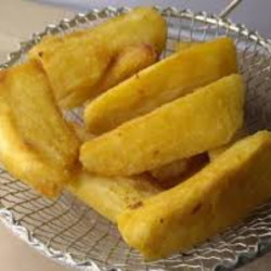 Macaxeira frita (porção)